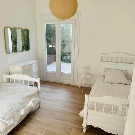 Des 3 Ponts, Piscine Villa Nîmes